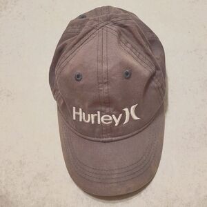 Hurley grey embrodiered cap